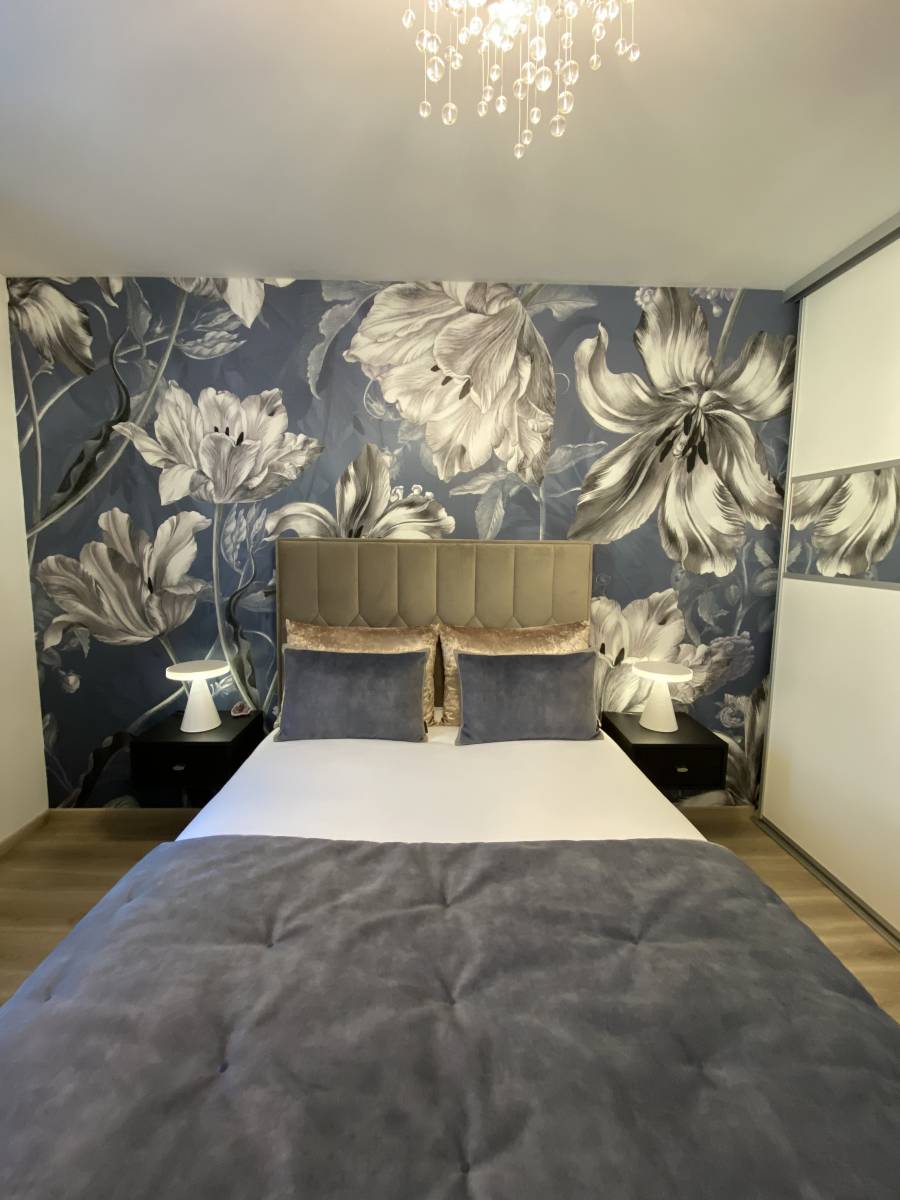 Table de chevets sur mesure proche de Vinassan